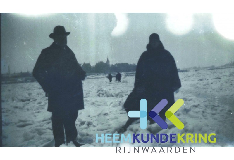 IJsgang op de Rijn Coll. J.Peet-HKR 15 (1)